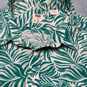 Levi's Tropical Green and White Shirt